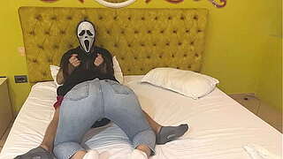 Ghostface receives charge-free fellatio for halloween