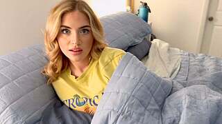 "OMG Step Sis Quit Game with your Pussy, I  Wanted to See A Movie"